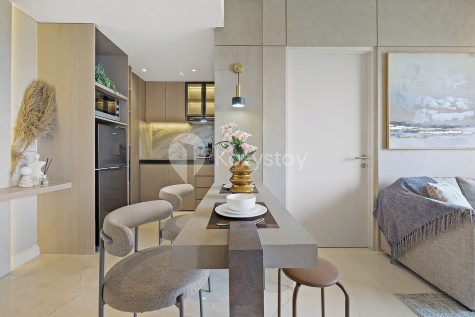 Apartment, 2 Bedrooms, City View | Dining room