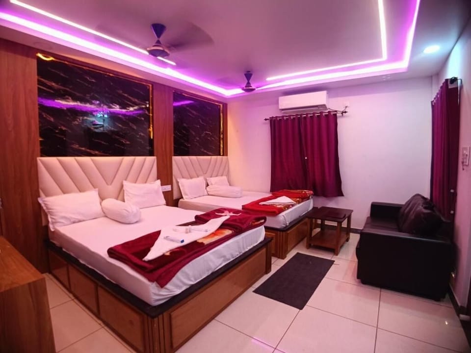 Super Deluxe Four Bed First Floor | Bed sheets