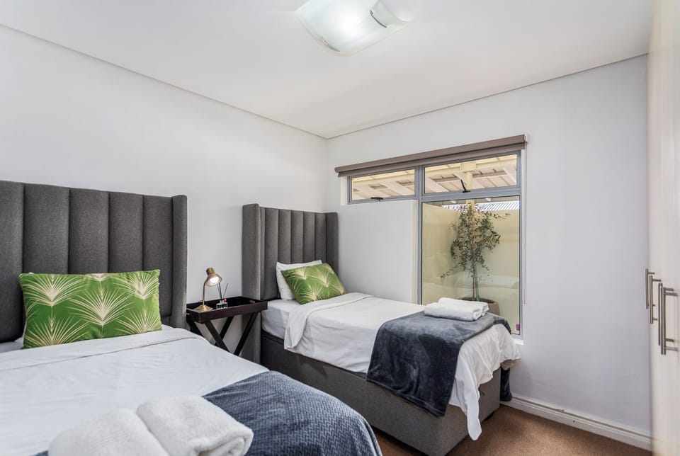 Deluxe Apartment, Balcony, Partial Sea View | Iron/ironing board, free WiFi