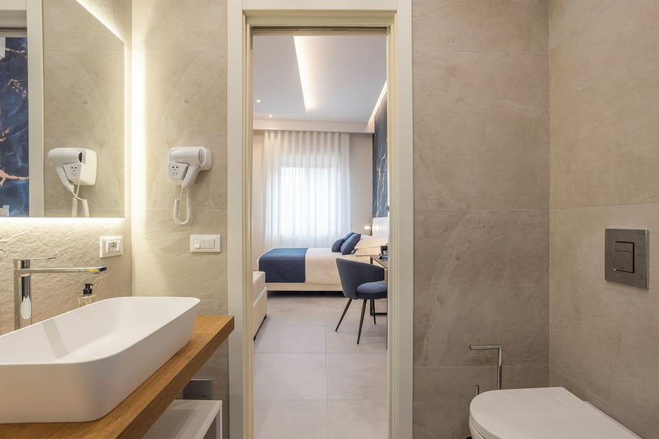 Superior Triple Room, Non Smoking | In-room safe, individually decorated, individually furnished, desk