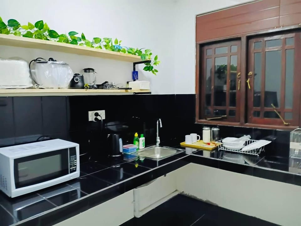 House, 2 Bedrooms, Smoking, Balcony | Interior