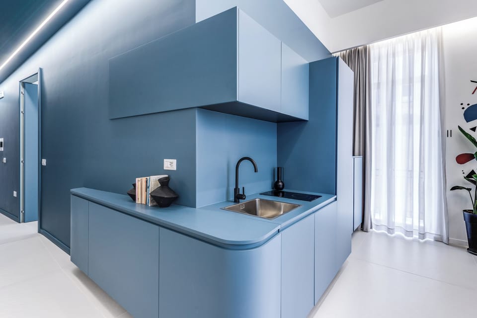 Apartment, Balcony | Private kitchen | Fridge, microwave, stovetop, cookware/dishes/utensils