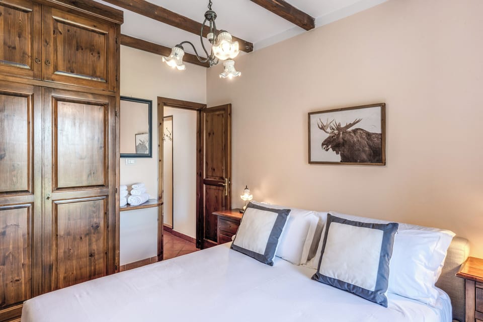 Duplex, Balcony, Mountain View | In-room safe, iron/ironing board, free WiFi