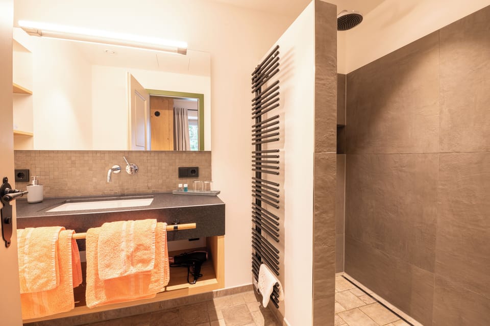 Classic Double Room | In-room safe, blackout drapes, soundproofing, free WiFi