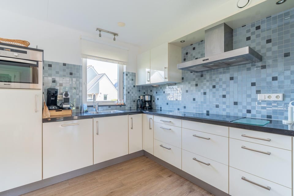 House | Private kitchen | Highchair
