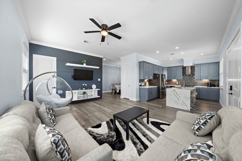 House (3 Bedrooms) | Property amenity