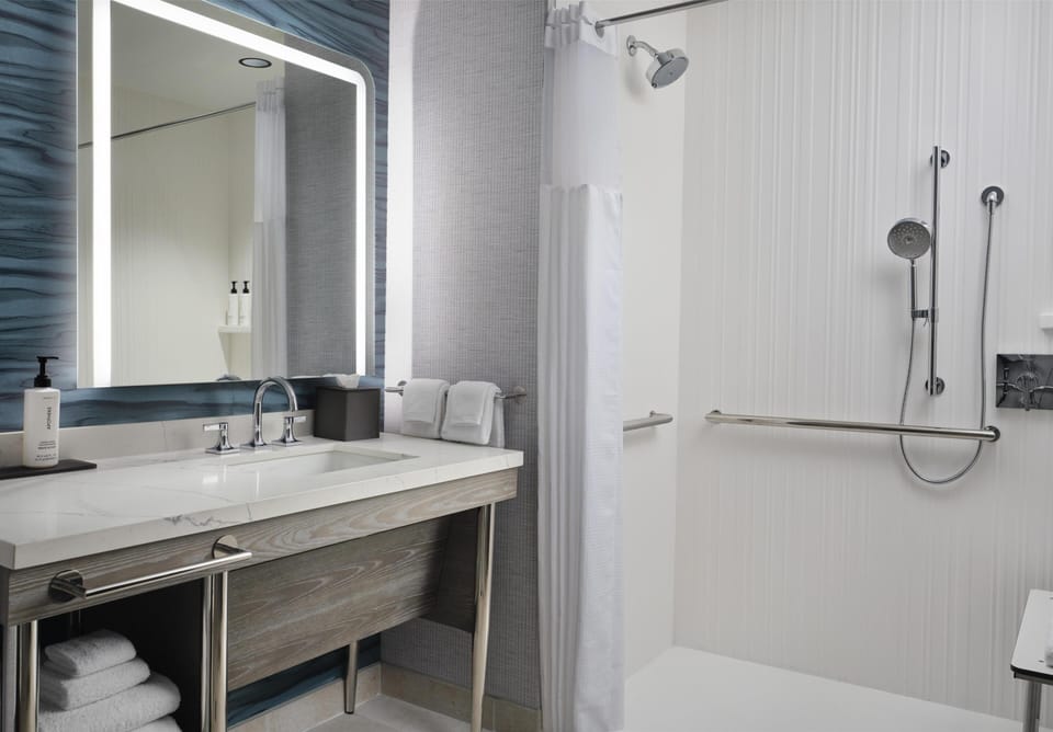 Bathroom shower