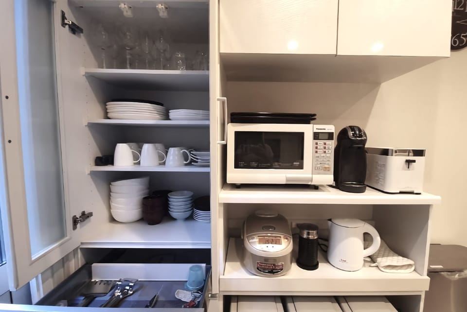 Chalet, 3 Bedrooms, Non Smoking | Private kitchen | Electric kettle, toaster