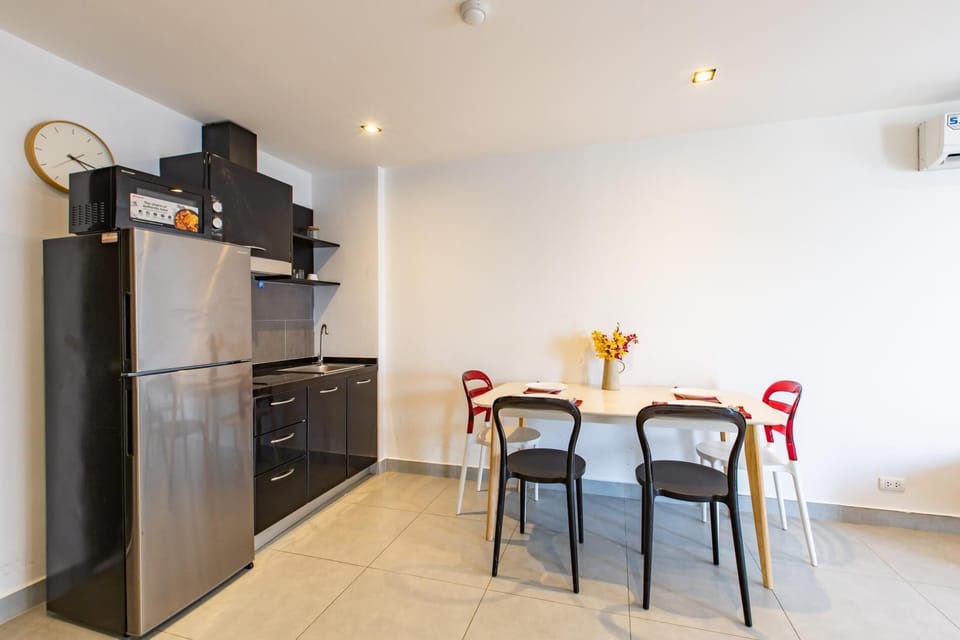 Apartment, Balcony | Private kitchenette