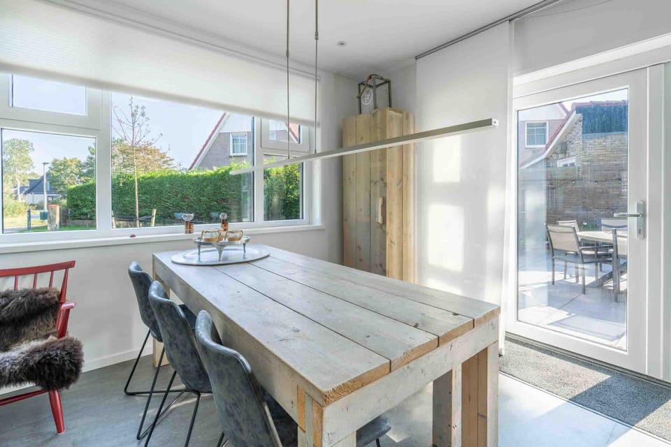 House | Dining