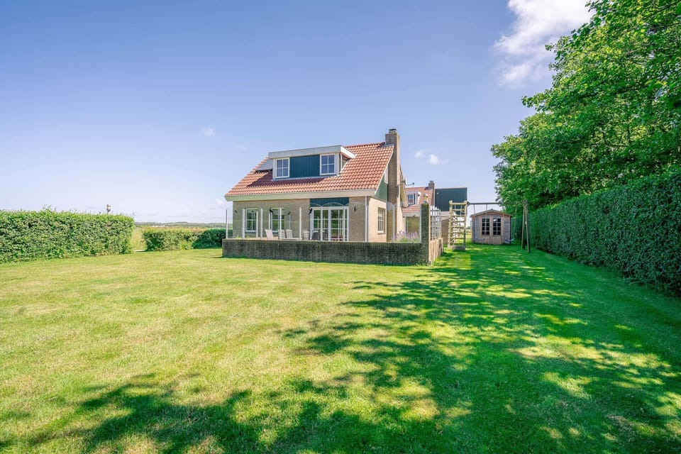 House | Exterior