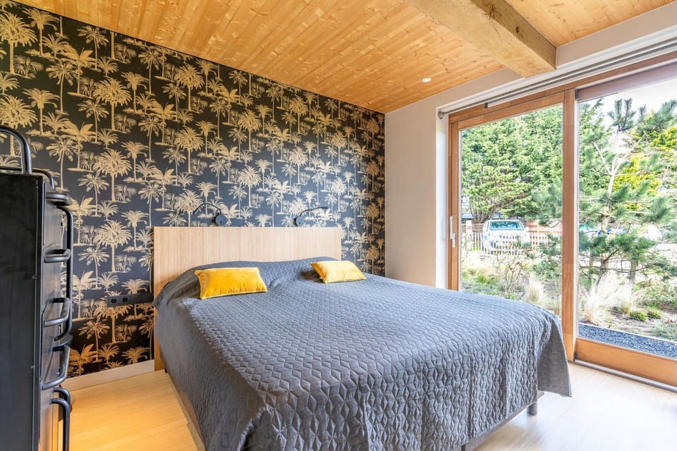 Villa | 3 bedrooms, individually furnished, iron/ironing board, bed sheets