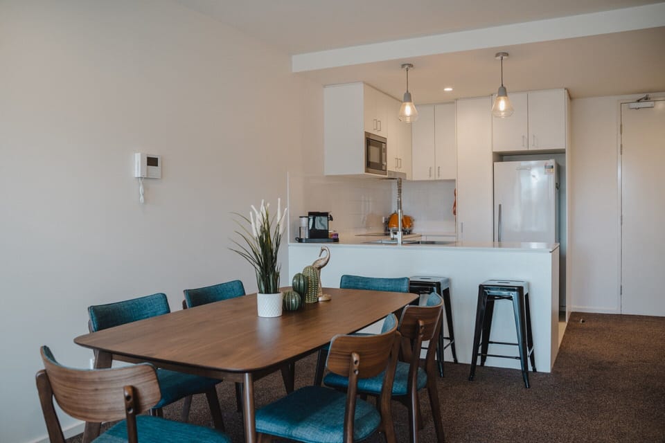 Apartment | Dining