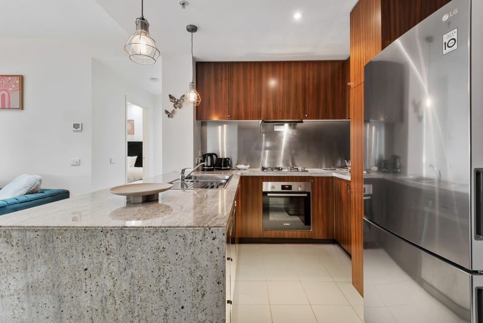 Apartment | Private kitchen | Fridge, microwave, oven, stovetop