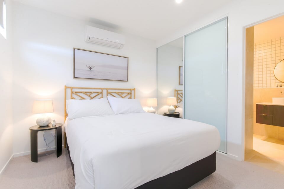 Elegant 2-bed Apartment With Incredible Bay Views Apartment in Batemans Bay