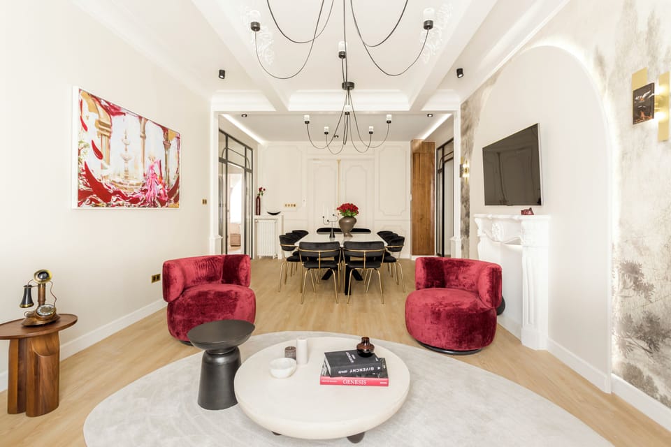 Apartment | Living area | 55-inch Smart TV with cable channels, Netflix, streaming services