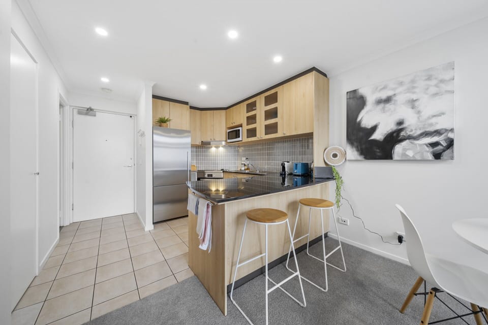Apartment | Private kitchen | Toaster, cookware/dishes/utensils