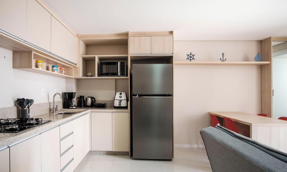 Basic Apartment | Private kitchen | Cookware/dishes/utensils
