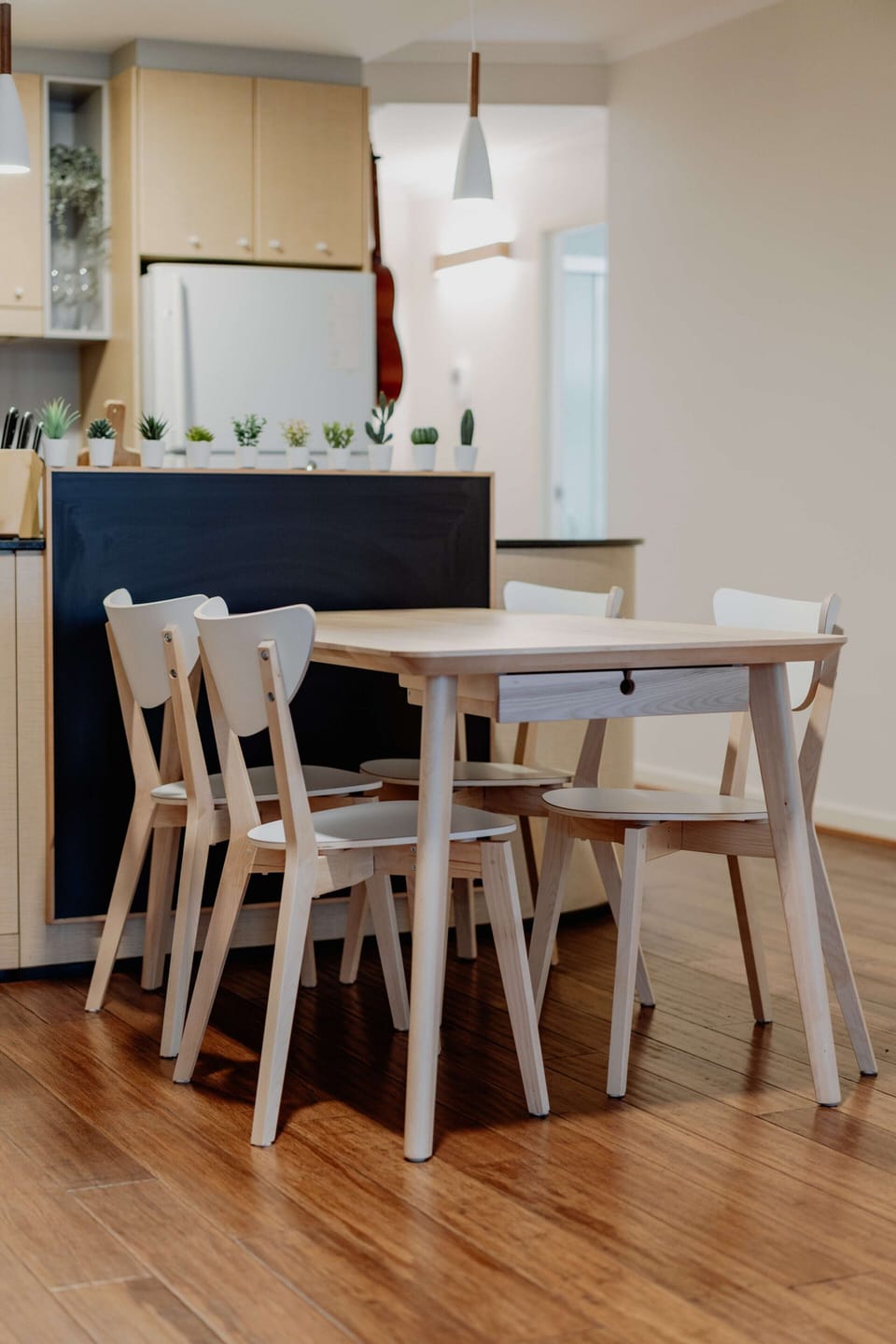 Apartment | Dining
