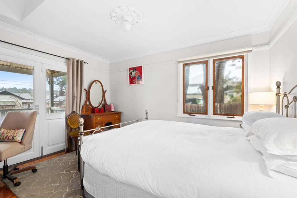 Apartment | 3 bedrooms, iron/ironing board, bed sheets