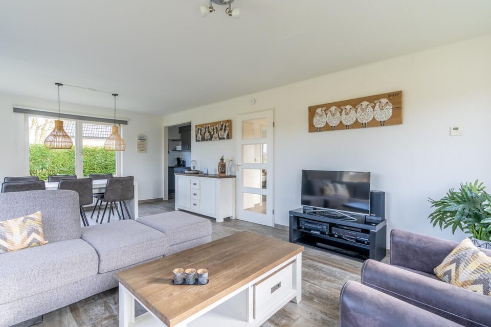 House | Living room