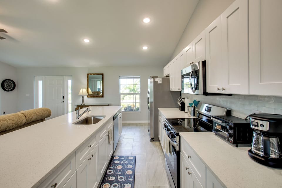 House (4 Bedrooms) | Interior