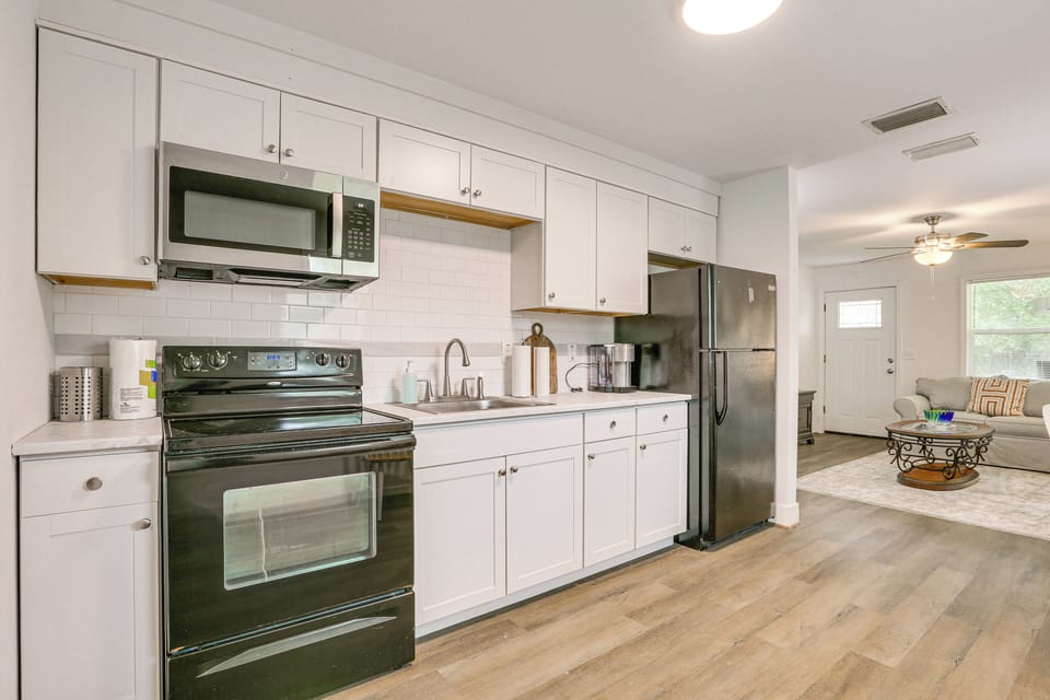 House (2 Bedrooms) | Interior
