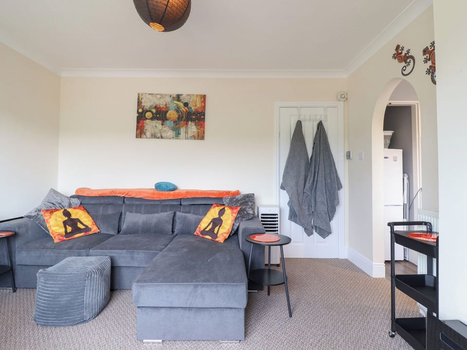 Cottage | Living area