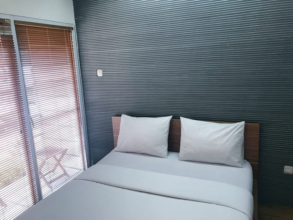 Standard Room | Egyptian cotton sheets, premium bedding, individually decorated, desk