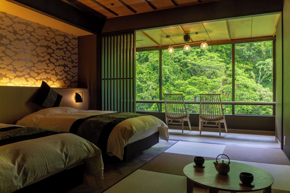 Deluxe Room | In-room safe, desk, free WiFi, bed sheets