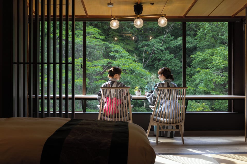 Deluxe Room | In-room safe, desk, free WiFi, bed sheets