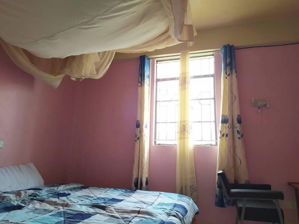 Standard Double Room | Free WiFi, bed sheets