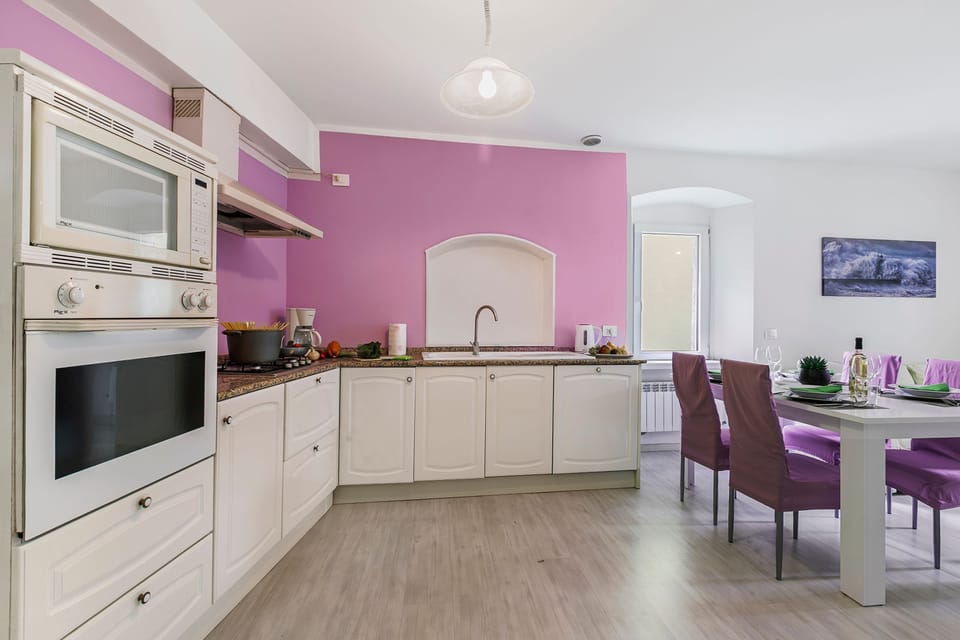 House | 1 bedroom