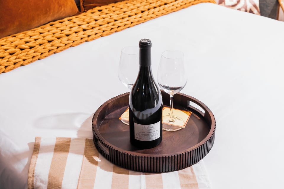 Kurrajong Suite with Free Wifi | Minibar, in-room safe, iron/ironing board, WiFi (free)
