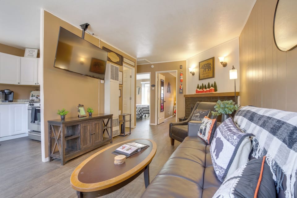 House (2 Bedrooms) | Front of property