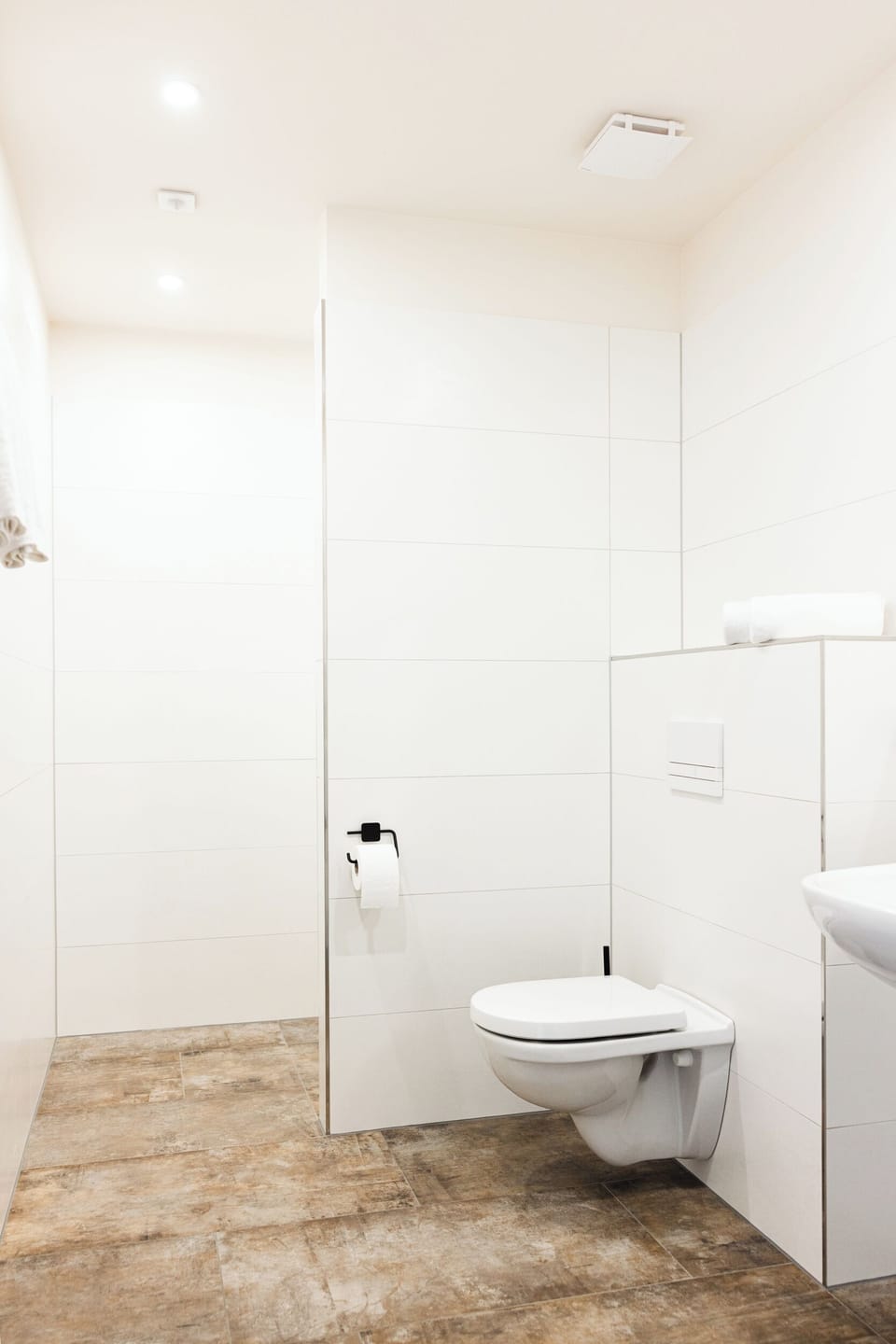Comfort Double Room, Balcony, Hill View | Bathroom | Shower, hair dryer, towels, soap