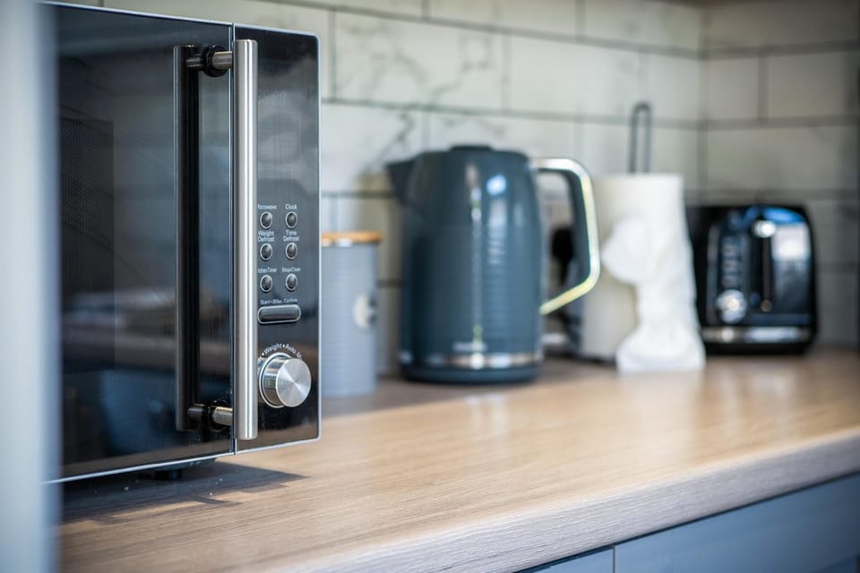 Microwave, oven