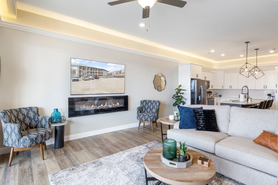 Condo, Multiple Beds, Pool Access (Seas The Day) | Living area