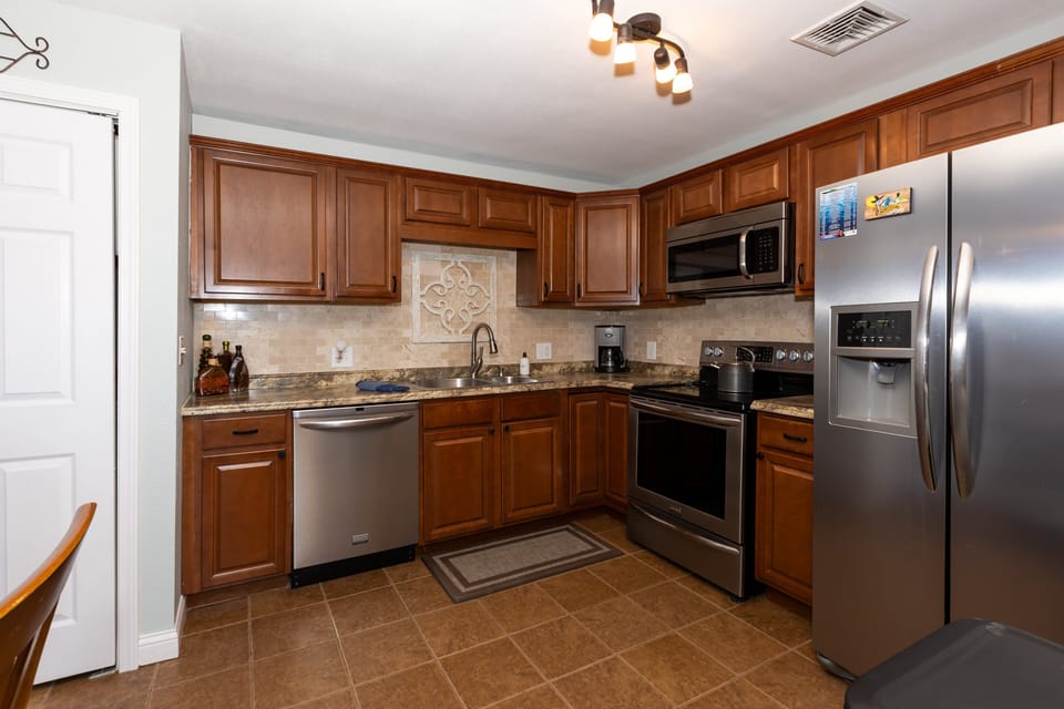 Condo, Multiple Beds, Patio (BYOB Getaway) | Private kitchen