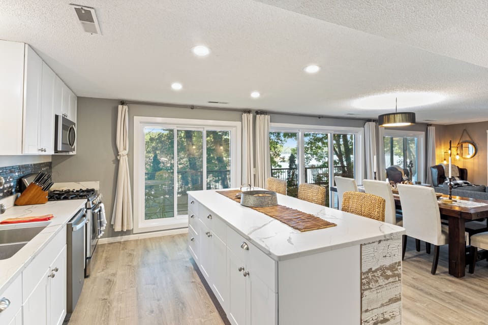 House, Multiple Beds, Patio (Chateau Relaxo) | Private kitchen