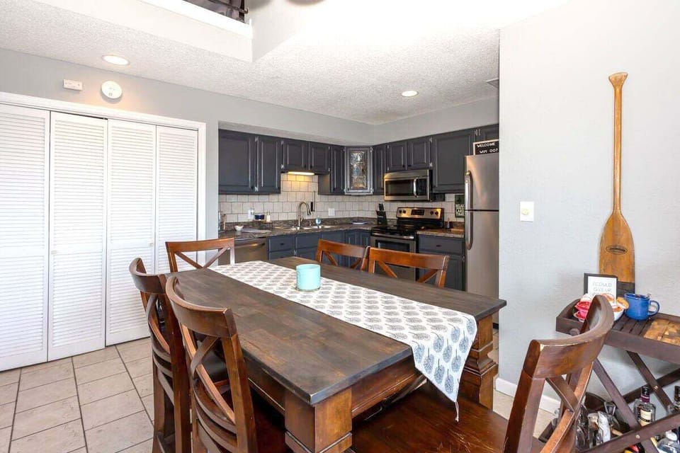 Condo, Multiple Beds, Pool Access (At The 19) | 3 bedrooms, individually decorated, individually furnished, bed sheets