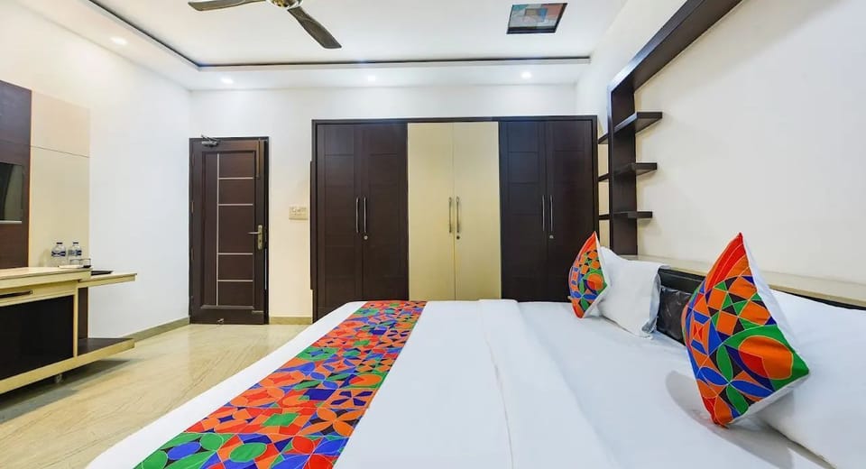 Superior Double Room, Balcony, City View | Desk, laptop workspace, iron/ironing board, free WiFi