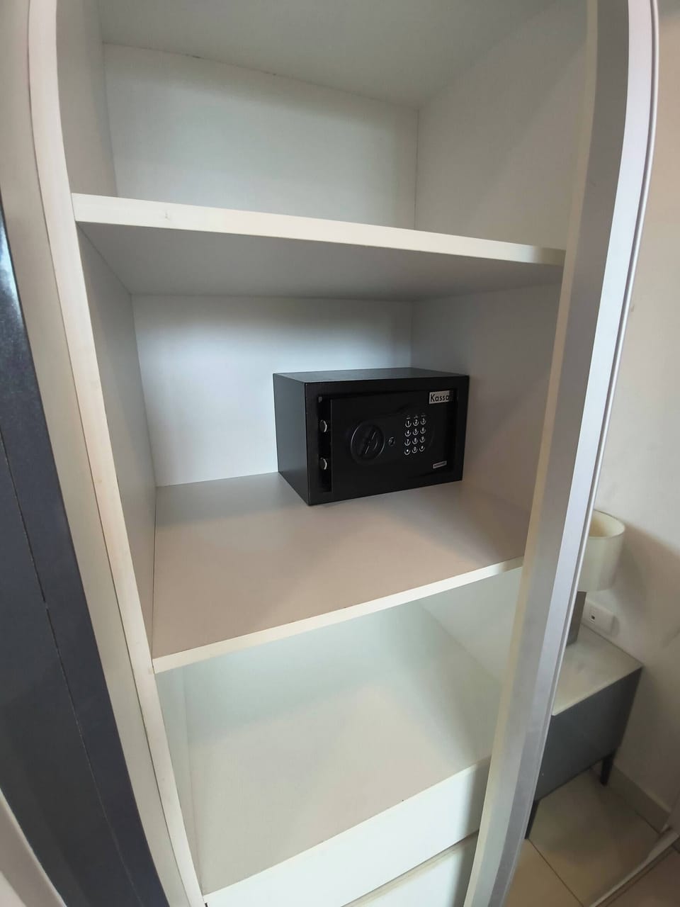 Apartment, 1 Bedroom, Accessible, Smoking | 1 bedroom