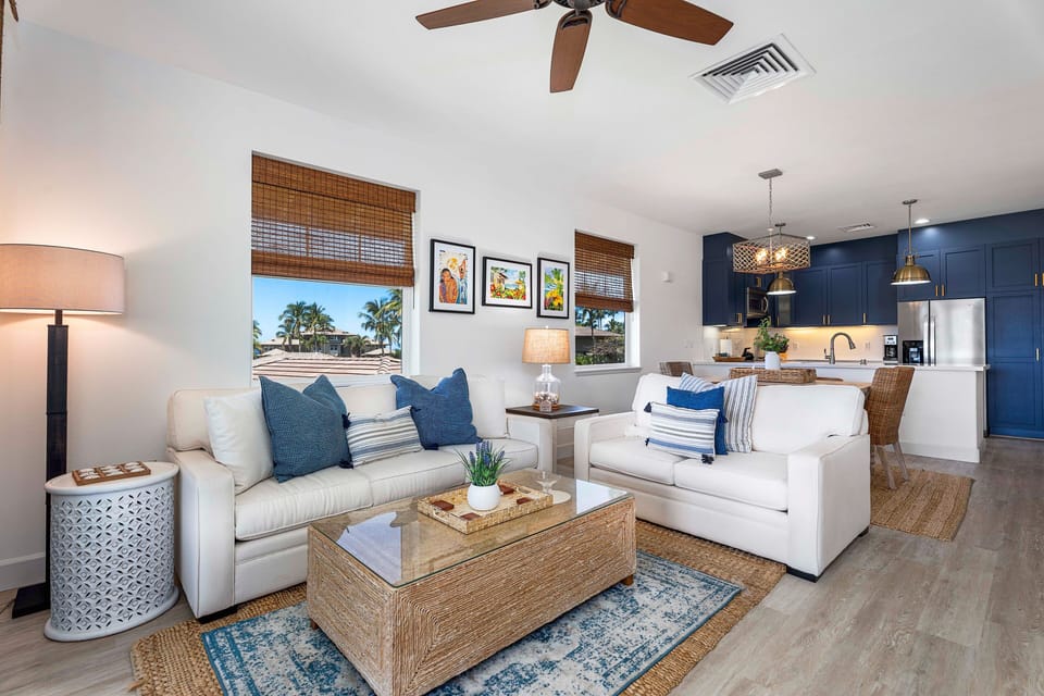 Condo, Multiple Beds, Lanai, Ocean View (Halii Kai 11D) | Living area