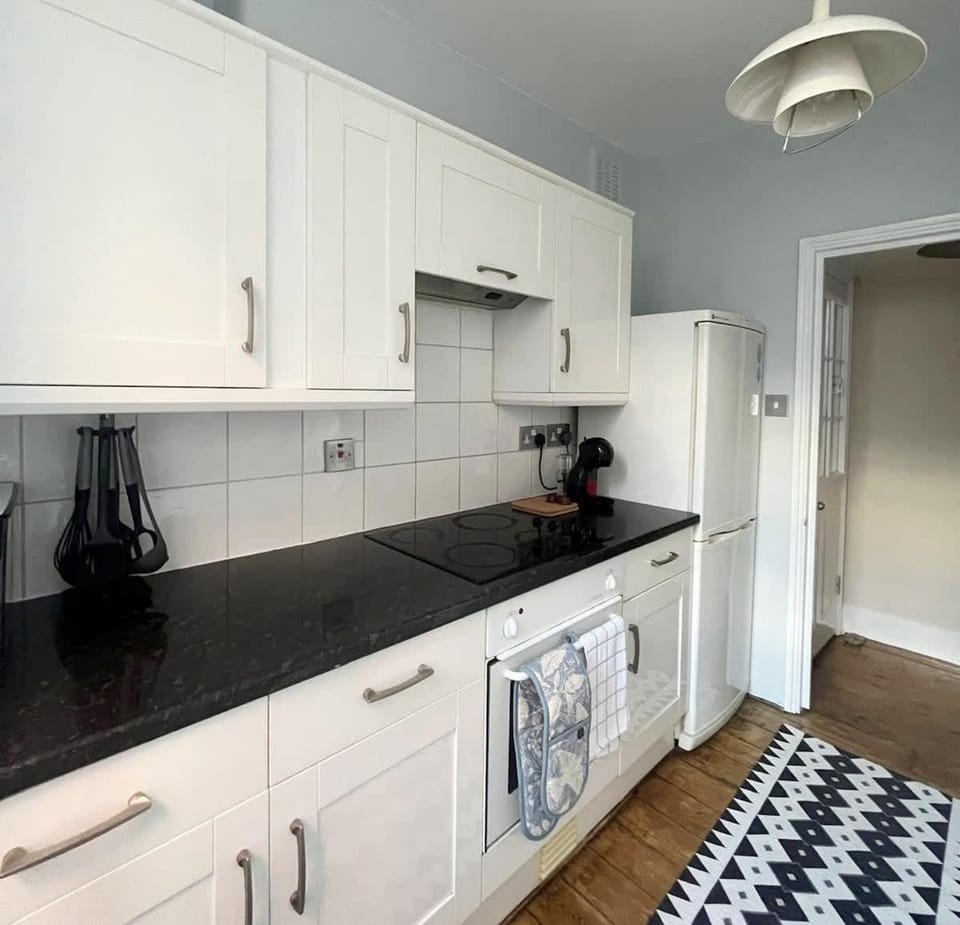 House | 1 bedroom