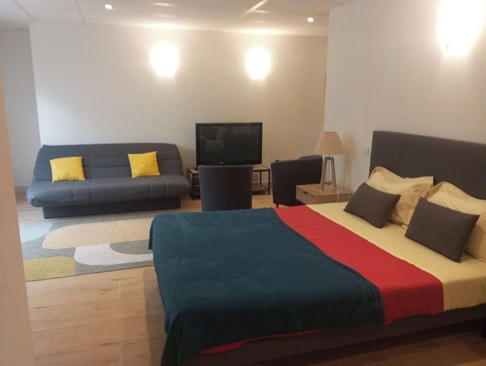 Comfort Double Room, Pool View | Free WiFi