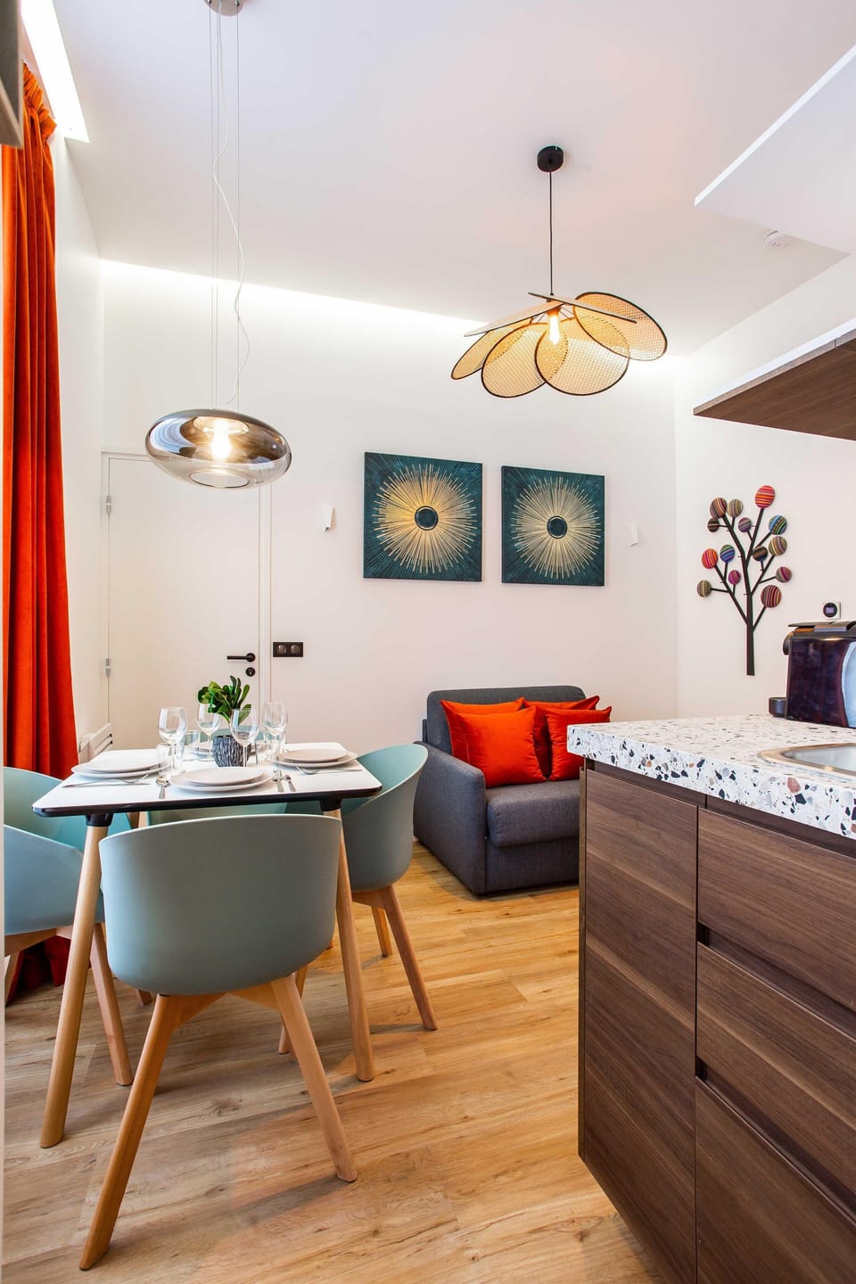 Apartment | Dining