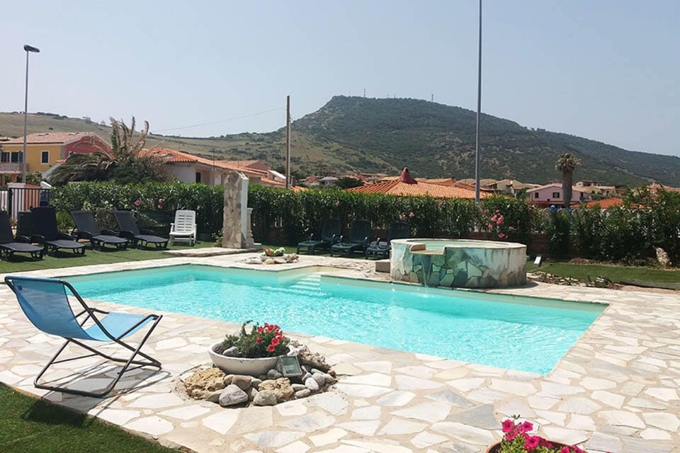 Apartment | Pool | Outdoor pool