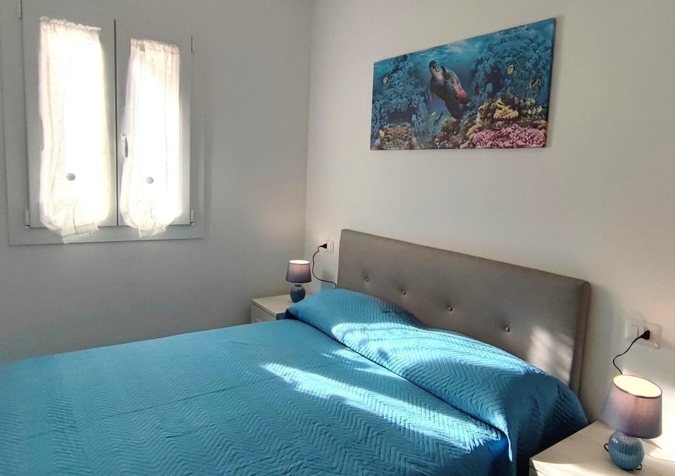 Apartment | 1 bedroom, individually furnished, bed sheets