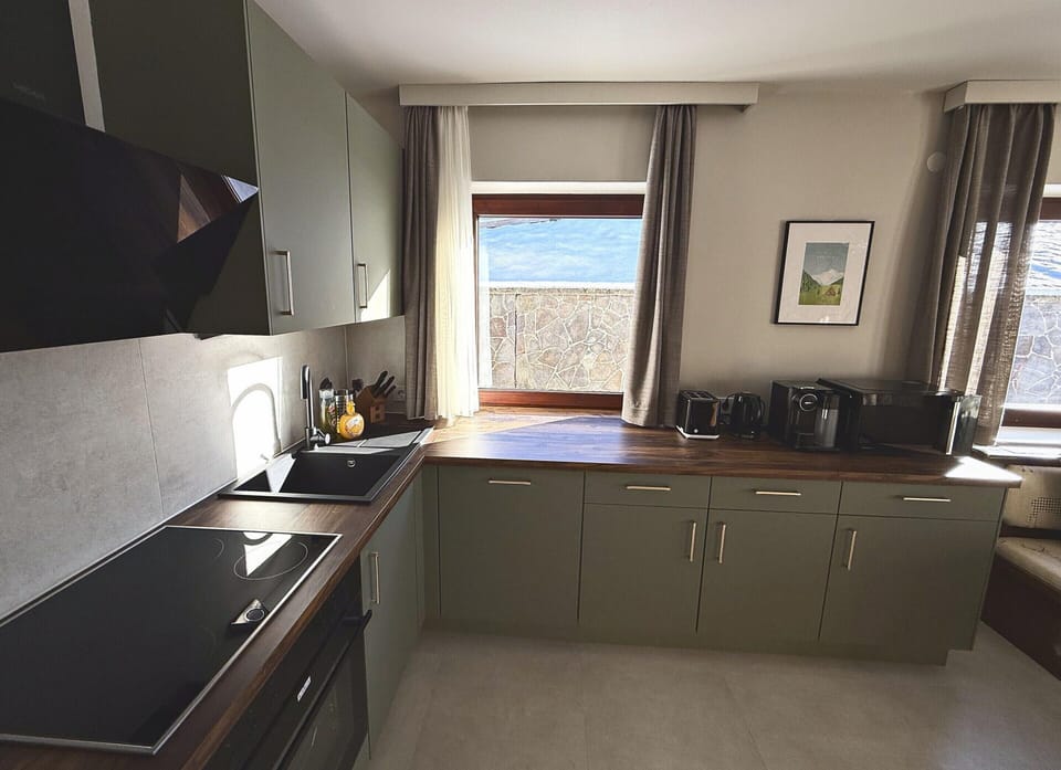 House | Private kitchen